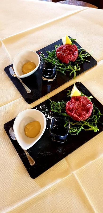 Agriturismo Fiore Di Campo 페르모 외부 사진